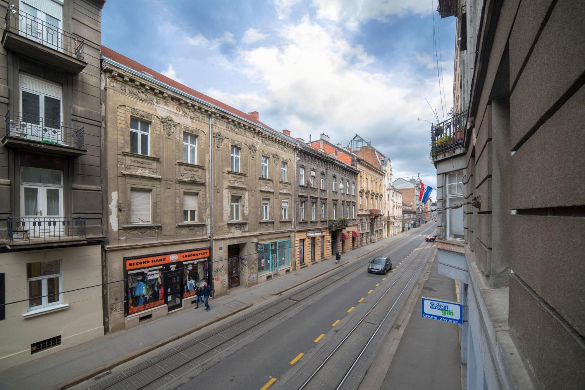 Apartments Bella Mia, 1St Floor Zagreb Extérieur photo